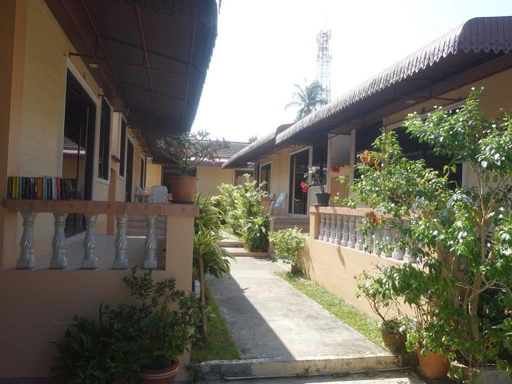 Naiyang Cottage Nai Yang Beach Exteriör bild